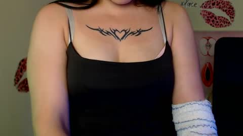 Emma online show from 07-28-26, 11:17