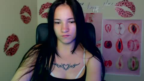 Emma online show from 07-29-26, 06:11
