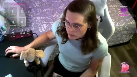 Snapshot of cutiepiescarlett chatting on 05-12-26, 03:25 cutiepiescarlett online show from 05-12-26, 03:25
