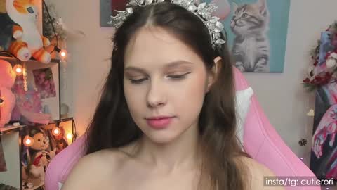 Rori  Instagram cutierori  online show from 01-13-25, 07:11