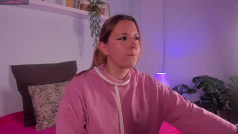 Laura online show from 04-13-26, 11:16