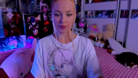 Snapshot of cuttie_ponyy chatting on 07-23-26, 08:29 Nora online show from 07-23-26, 08:29