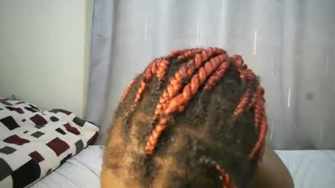 cutypookie online show from 10-30-25, 07:10