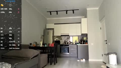 Akemi online show from 09-16-25, 08:15