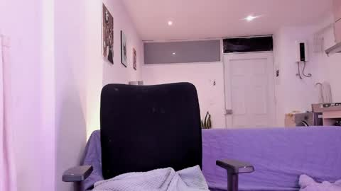 Cyan online show from 05-30-26, 01:14