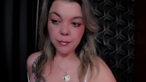 Snapshot of cyberdomme chatting on 06-12-26, 11:03 Full time mean bitch. online show from 06-12-26, 11:03