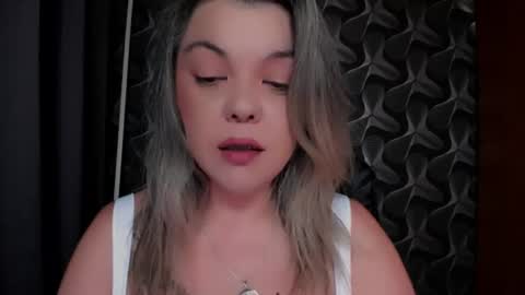 Snapshot of cyberdomme chatting on 07-11-26, 10:44 Full time mean bitch. online show from 07-11-26, 10:44