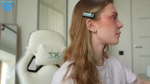 EMILY online show from 02-13-25, 12:43