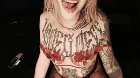 Nikki online show from 12-13-25, 07:53