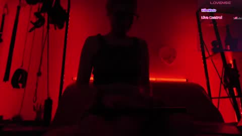 Lily Goddess online show from 06-18-26, 12:11