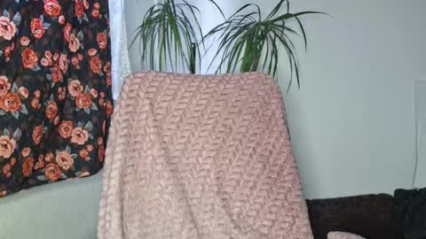 Cyndee Winter online show from 01-18-26, 03:05