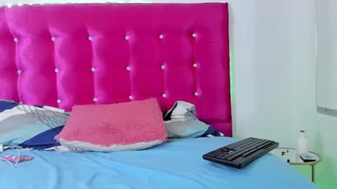cyndycranforsquirt online show from 07-21-26, 11:12