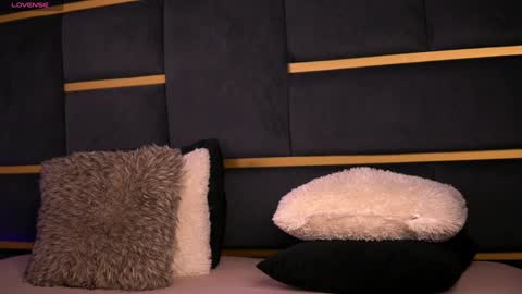 Ivy online show from 01-15-25, 04:04