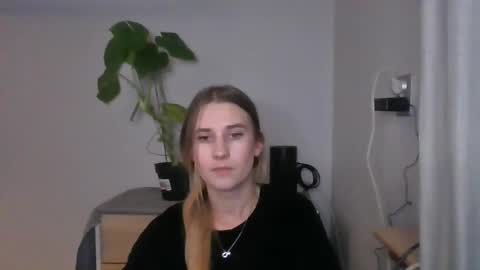 CyntiaNatural online show from 12-14-24, 07:36