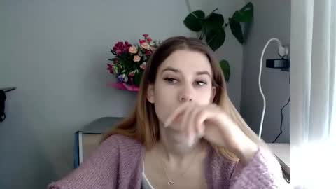 CyntiaNatural online show from 02-20-25, 08:17