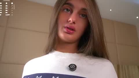 Isabella online show from 04-21-26, 01:07