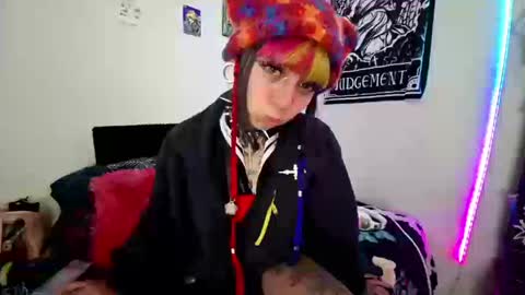 Snapshot of d3m0ny0_0 chatting on 01-16-26, 04:33 d3m0ny0_0 online show from 01-16-26, 04:33