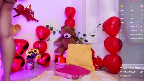 Snapshot of d4rklover2024 chatting on 02-14-25, 08:52 Anna modelo independiente online show from 02-14-25, 08:52