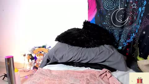 Snapshot of d4rklover2024 chatting on 11-30-25, 11:42 Anna modelo independiente online show from 11-30-25, 11:42