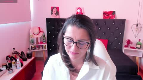 Snapshot of d_martii chatting on 01-16-25, 03:13 Mia online show from 01-16-25, 03:13