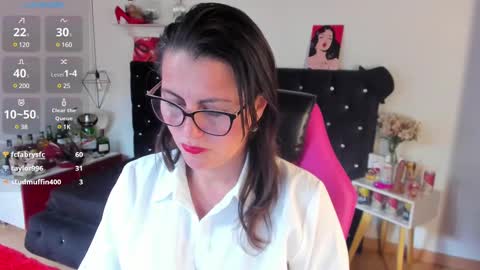 Snapshot of d_martii chatting on 02-22-25, 08:31 Mia online show from 02-22-25, 08:31