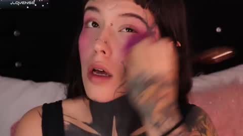 Darlene online show from 02-11-25, 11:54