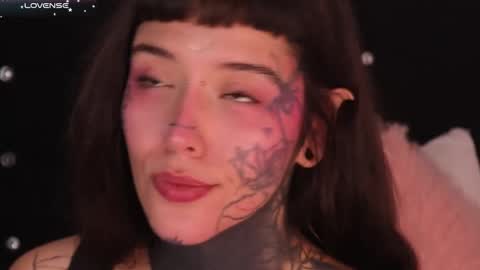 Darlene online show from 02-11-25, 02:57