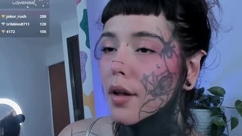 Darlene online show from 03-09-25, 04:33