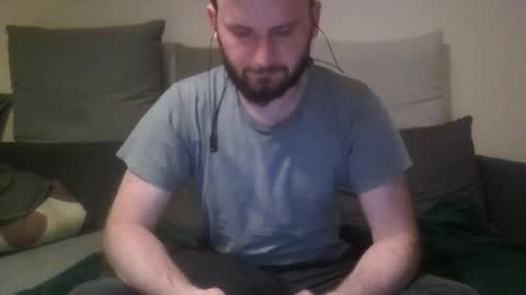 Snapshot of dabsipabsi chatting on 10-09-25, 09:13 dabsipabsi online show from 10-09-25, 09:13