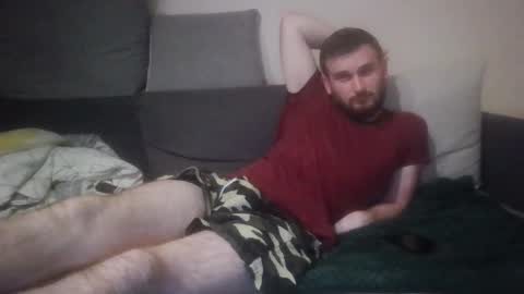 Snapshot of dabsipabsi chatting on 10-10-25, 09:03 dabsipabsi online show from 10-10-25, 09:03