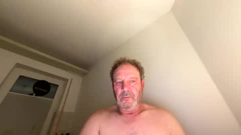 dachdecker7269 online show from 02-18-26, 05:03