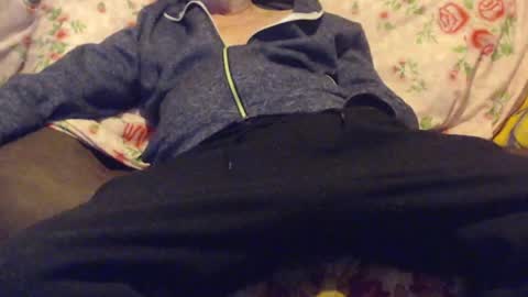 Helmut online show from 04-10-26, 01:44