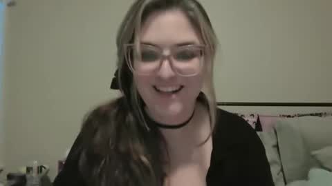 daddies_princesss online show from 01-11-26, 09:09