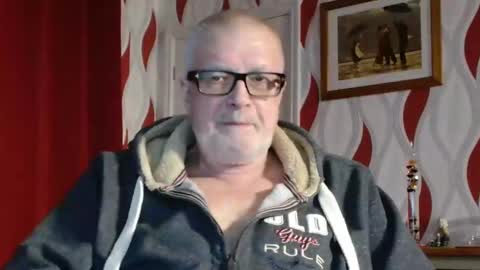 Brian ... online show from 12-04-24, 09:02