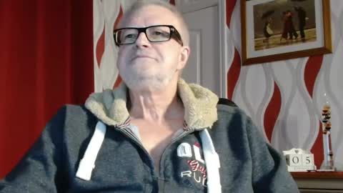 Brian ... online show from 02-05-25, 09:18