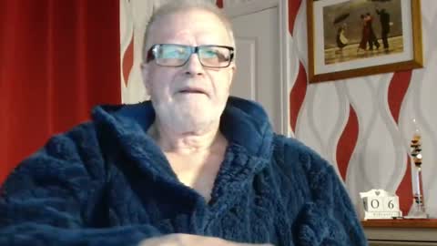 Brian ... online show from 02-06-25, 08:56