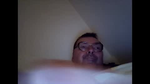 Snapshot of daddy91964 chatting on 01-05-25, 09:25 daddy91964 online show from 01-05-25, 09:25