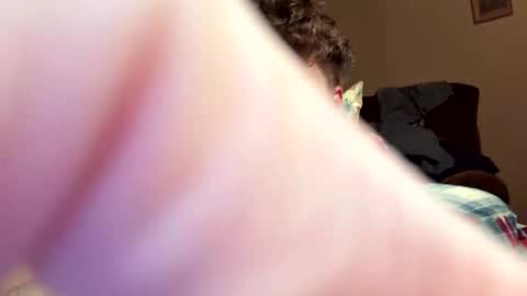 Snapshot of daddy___2001 chatting on 12-17-25, 08:31 daddy___2001 online show from 12-17-25, 08:31