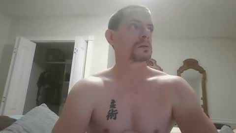 Snapshot of daddy_smallz chatting on 12-21-25, 01:46 XChampX online show from 12-21-25, 01:46