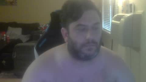 Snapshot of daddybody4u chatting on 01-31-25, 08:01 daddybody4u online show from 01-31-25, 08:01