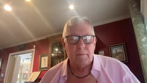 Snapshot of daddycok4 chatting on 05-04-26, 04:14 DaddyCok4 online show from 05-04-26, 04:14