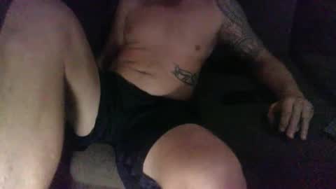 Snapshot of daddydj4aprincess chatting on 05-19-26, 05:03 DJ online show from 05-19-26, 05:03