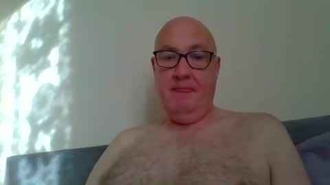 daddyhere4uall6 online show from 10-27-25, 08:07