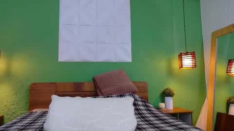 Valen online show from 02-27-25, 06:20