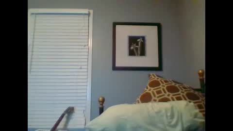 Jaime online show from 10-08-25, 01:36