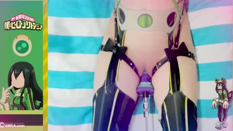 Im Andrea Nice to see you here  I love patterns soo much online show from 03-21-26, 11:59