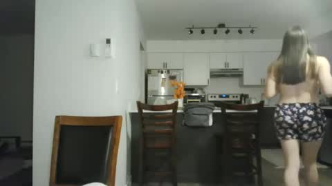 Snapshot of daddysssgoodgirl chatting on 10-04-25, 06:00 daddys good girl online show from 10-04-25, 06:00