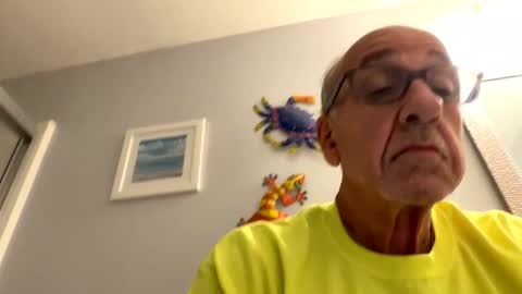 Snapshot of daddyweis chatting on 09-14-25, 09:14 daddyweis online show from 09-14-25, 09:14