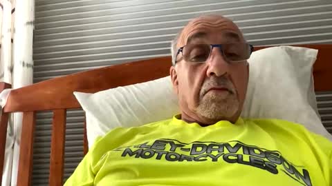 Snapshot of daddyweis chatting on 11-13-25, 03:05 daddyweis online show from 11-13-25, 03:05