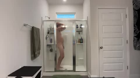 Snapshot of dadgoeswild chatting on 06-05-26, 10:37 DadGoesWild online show from 06-05-26, 10:37